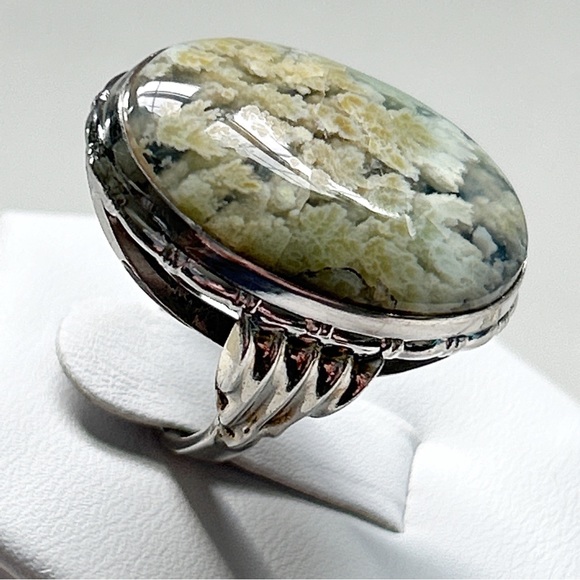 Vintage Moss Agate Sterling Silver Ring - Picture 6 of 12
